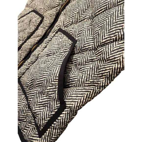 J.Crew Down Filled Vest herringbone black white pattern womens Small Quilted - Picture 7 of 9